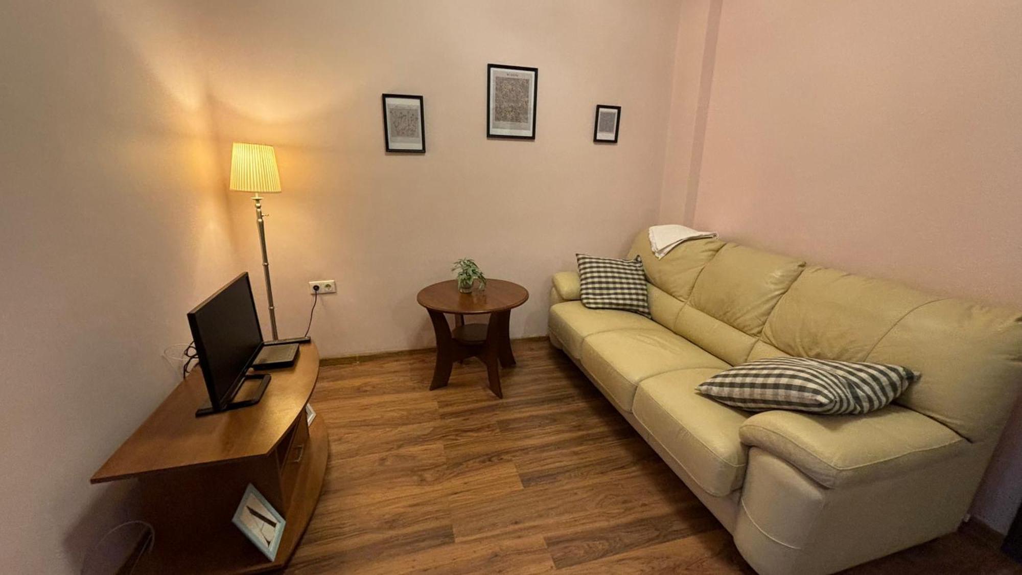 Quiet 2 Bedrooms Downtown Apart Sofya Dış mekan fotoğraf